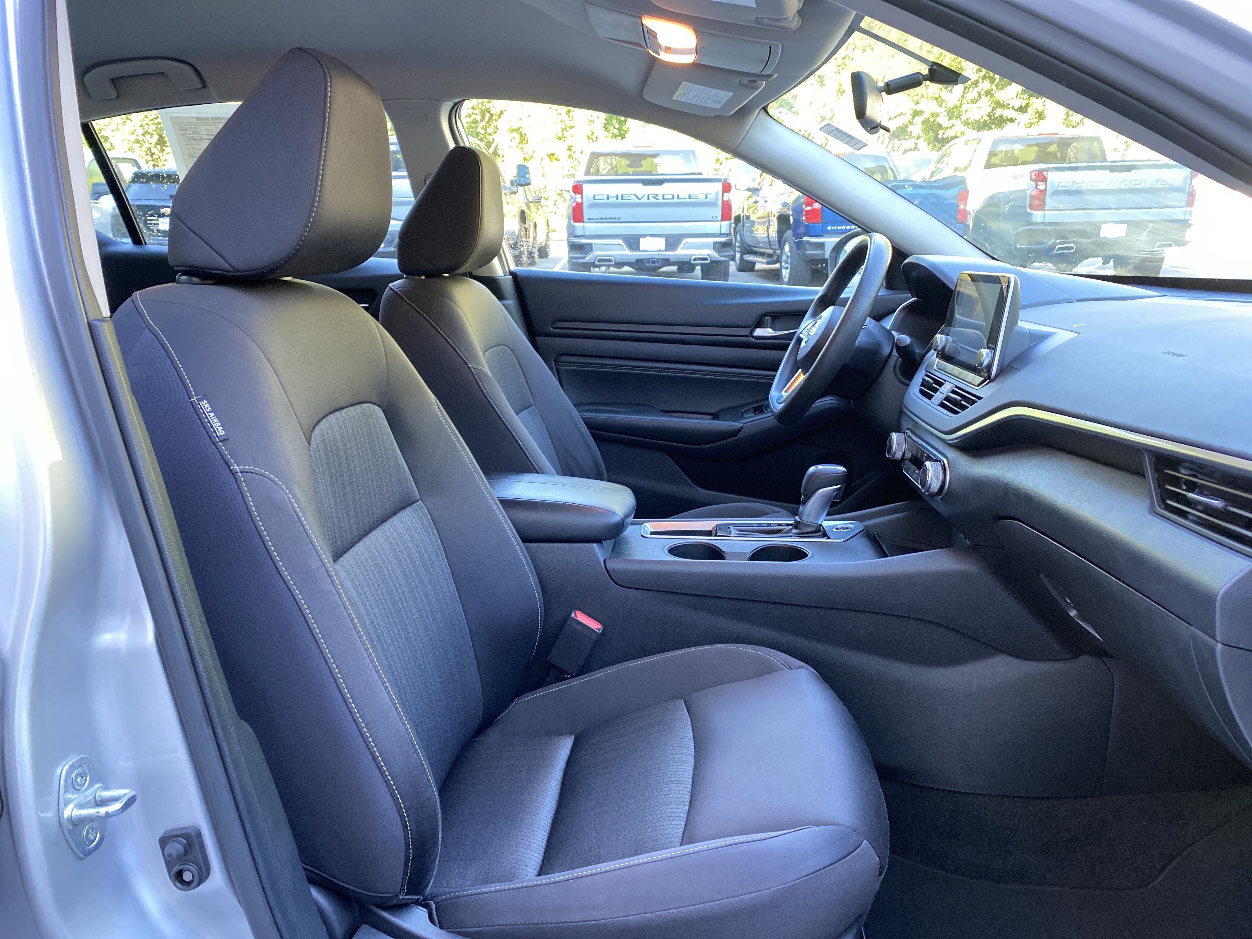 Used 2019 Nissan Altima 2.5 S FWD image 32