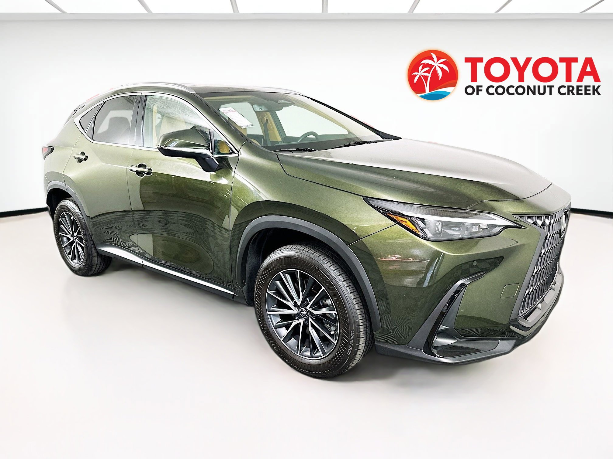Used 2024 Lexus NX 250 FWD image 1