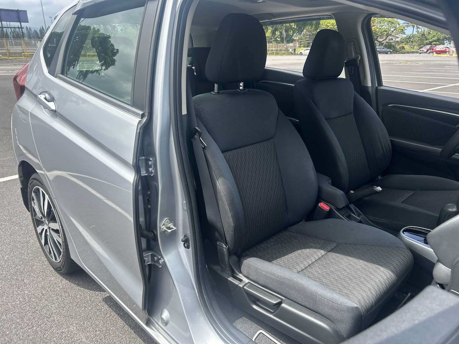 Used 2018 Honda Fit EX image 25