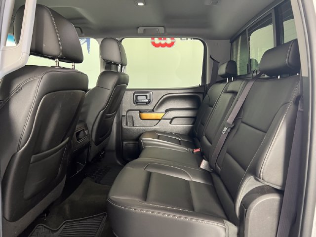 Used 2015 Chevrolet Silverado 1500 LTZ AWD/4WD image 23
