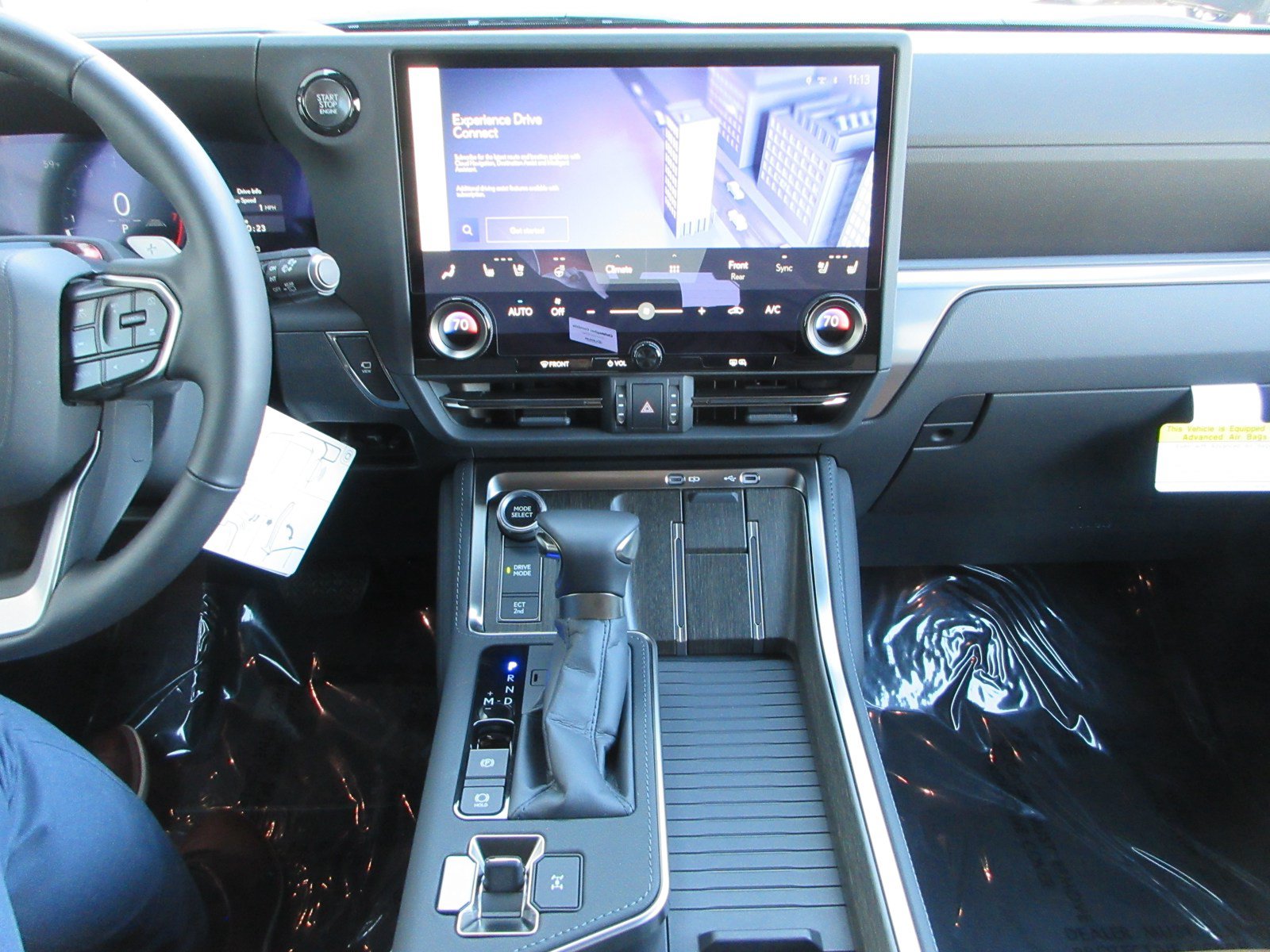 Used 2026 Lexus GX 550 w/ Accessory Package (2T) AWD/4WD image 43