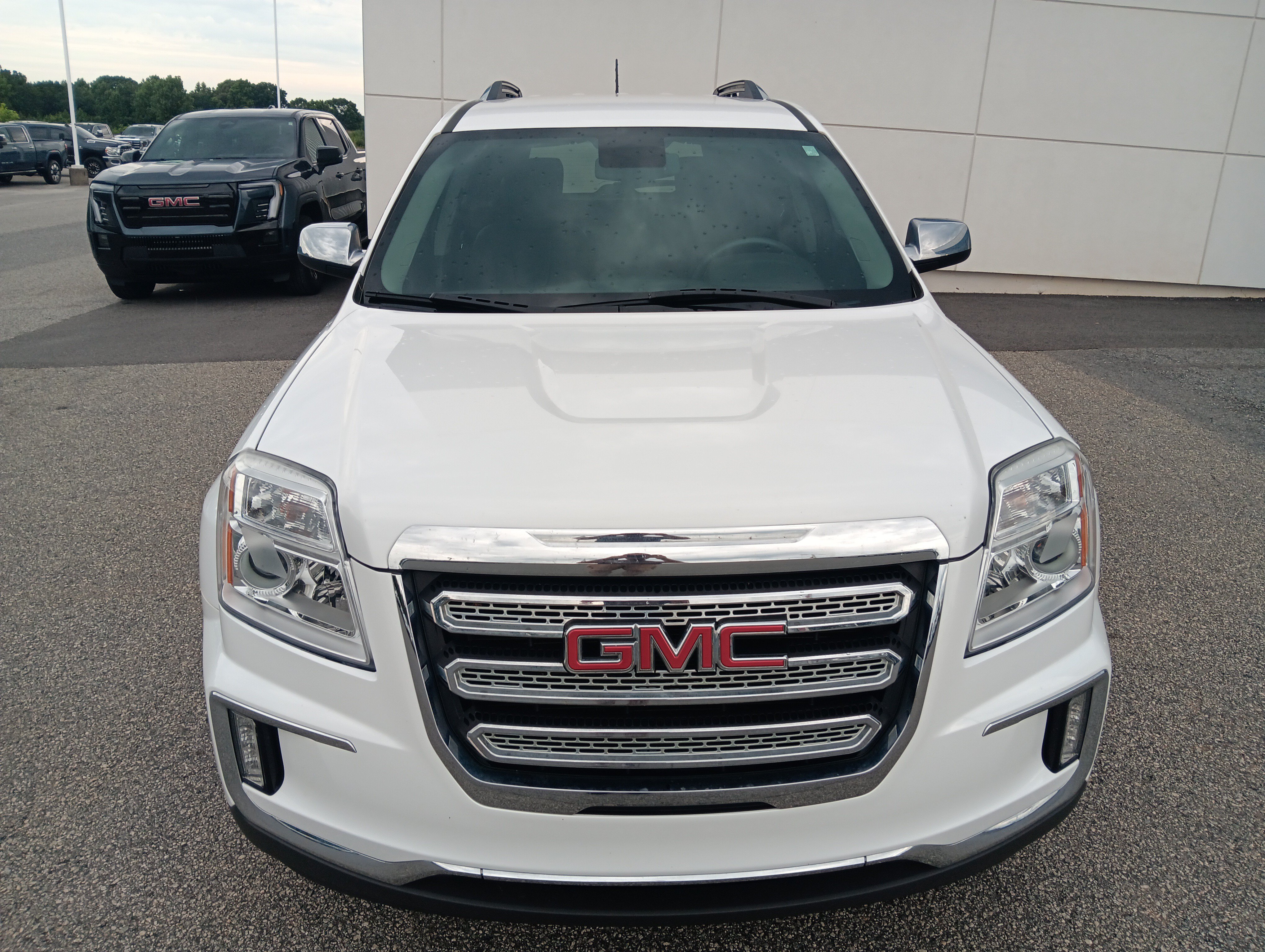 Used 2016 GMC Terrain SLT w/ Driver Alert Package I FWD image 9