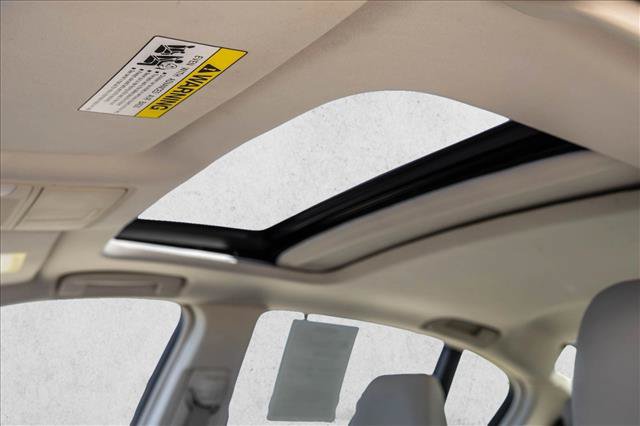 Used 2014 Acura RLX w/ Advance Package FWD image 11
