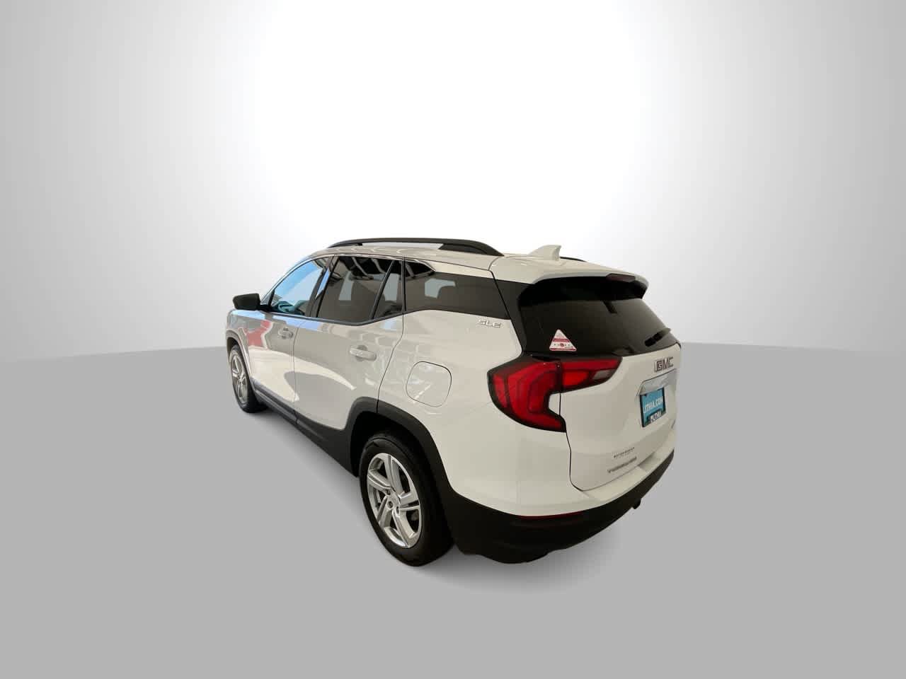 Used 2019 GMC Terrain SLE w/ Infotainment Package I AWD/4WD image 6