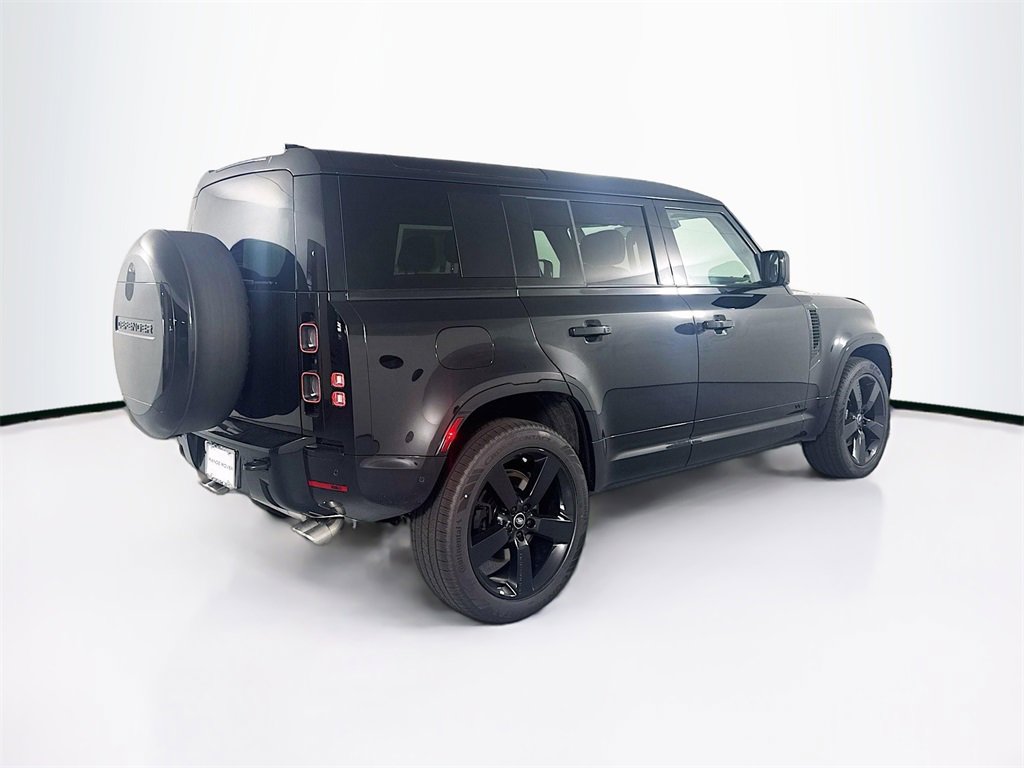 New 2025 Land Rover Defender 110 V8 image 5