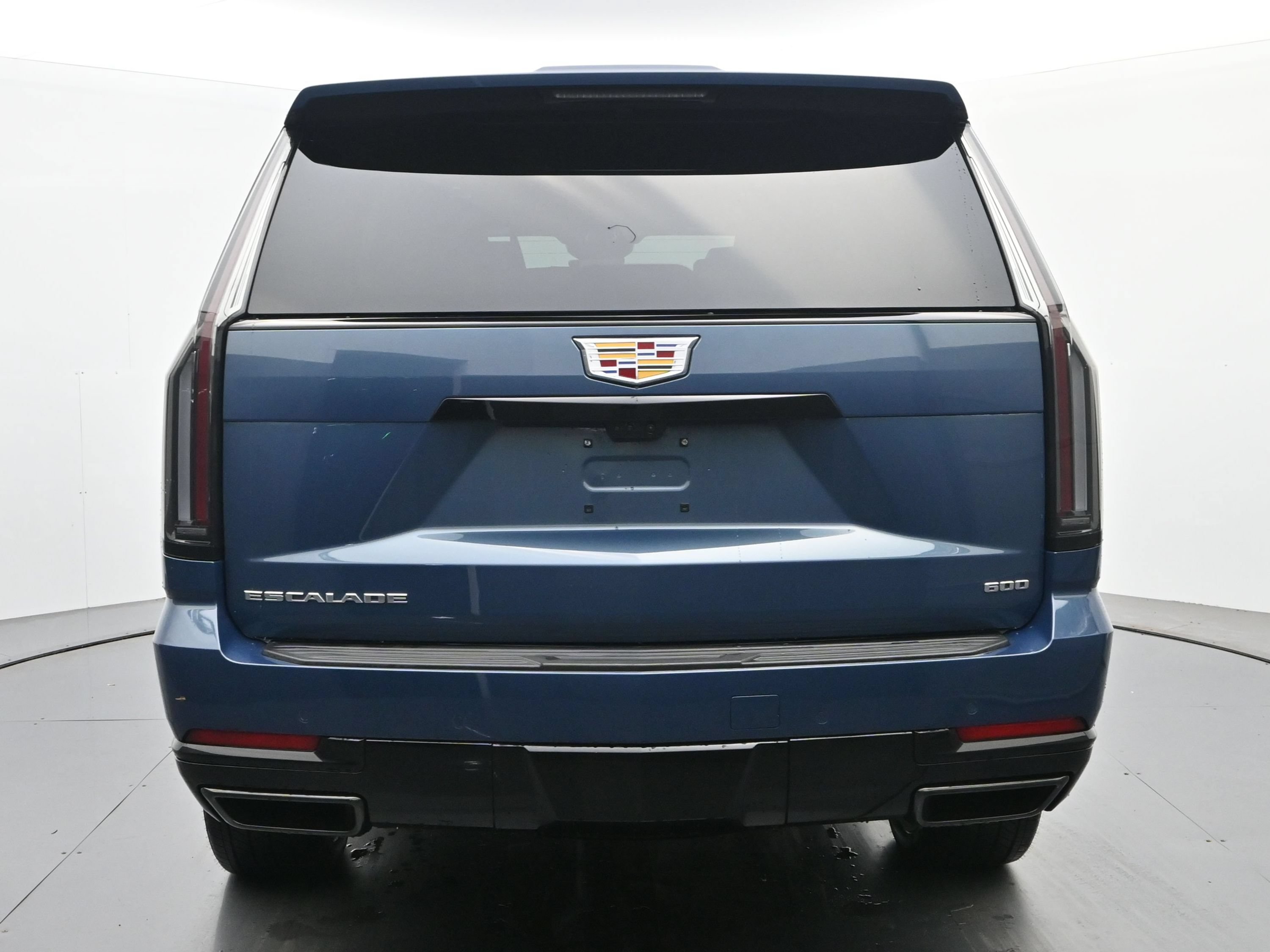 New 2026 Cadillac Escalade Platinum Sport AWD/4WD image 4