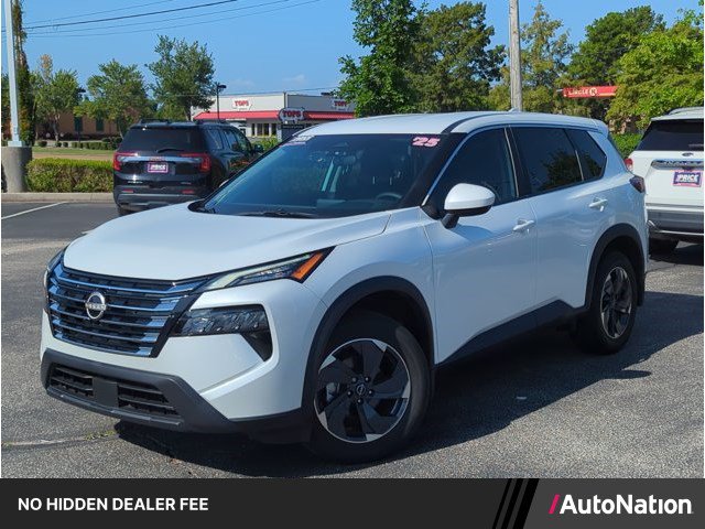 Used 2025 Nissan Rogue SV