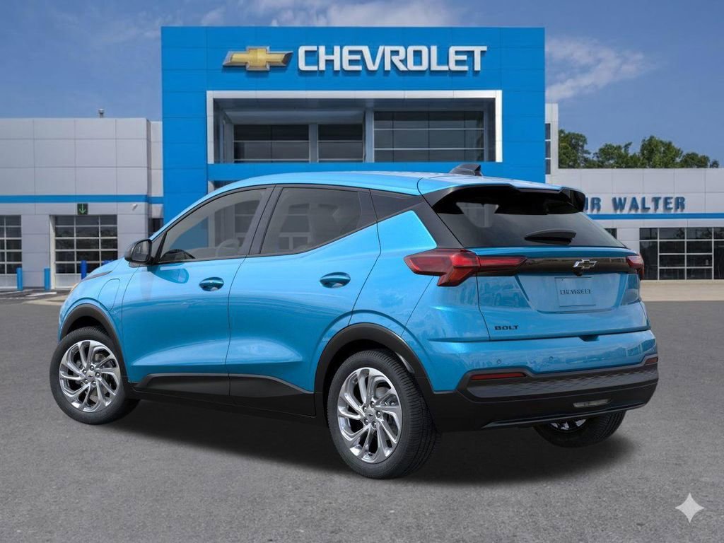 New 2027 Chevrolet Bolt LT w/ Comfort Package FWD image 4