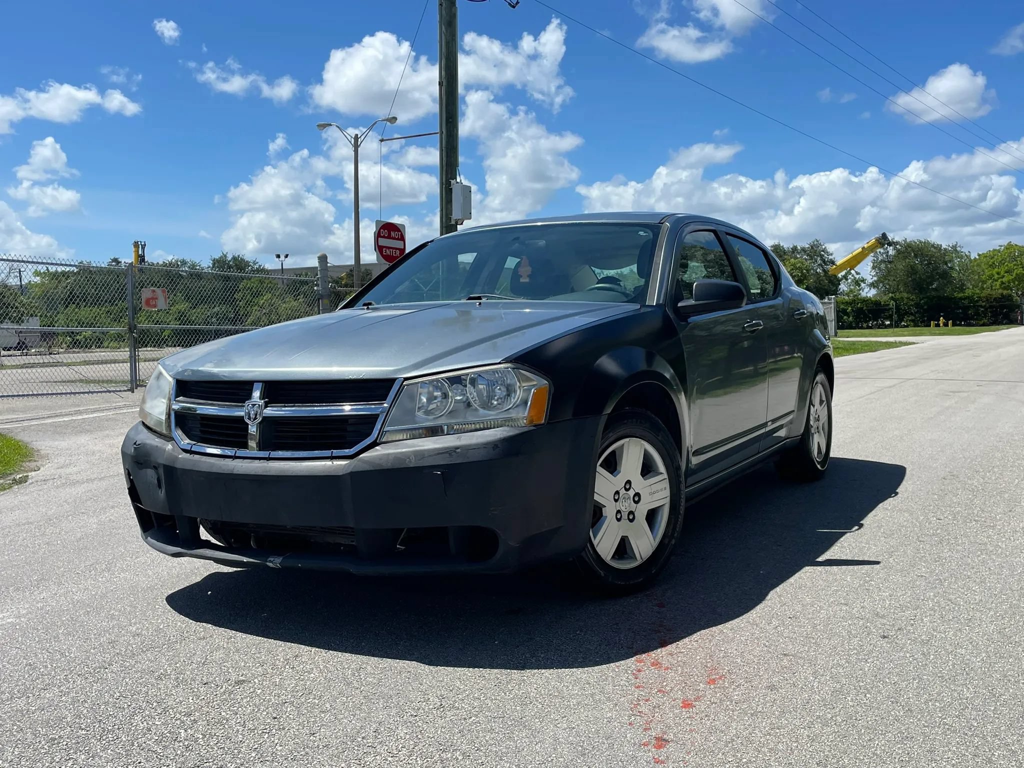 Used 2010 Dodge Avenger SXT FWD video 2