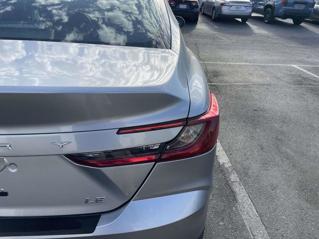 Used 2025 Toyota Camry LE w/ Convenience Package FWD image 18