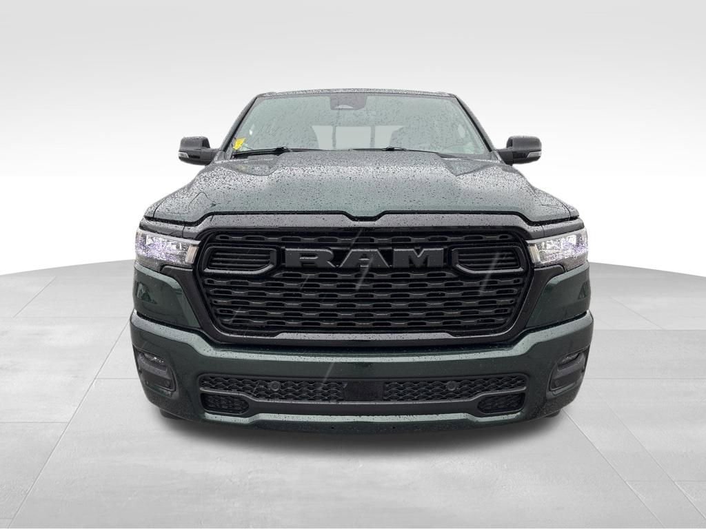 New 2026 RAM 1500 4x4 Crew Cab image 2