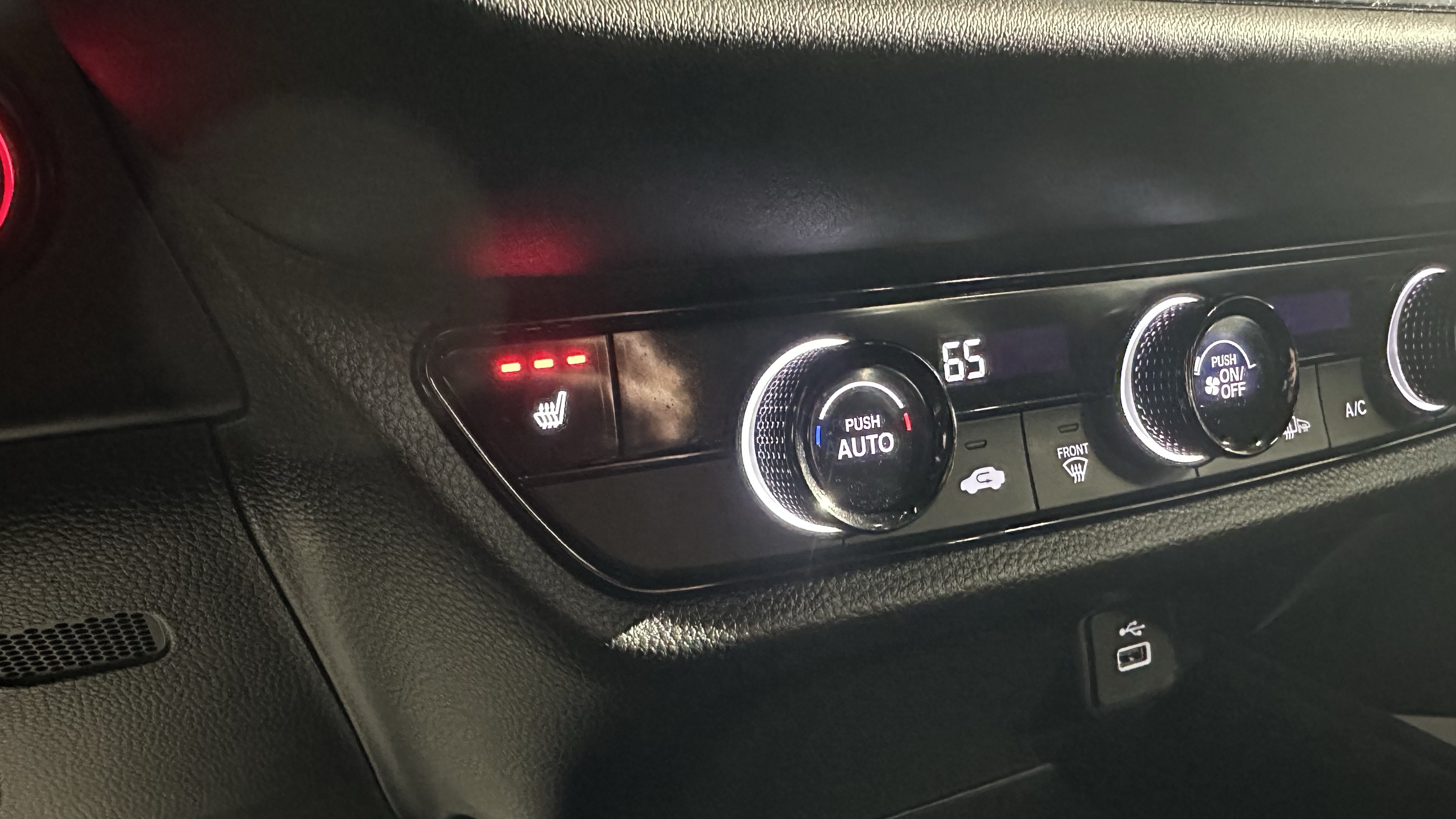 Used 2024 Honda HR-V Sport image 15