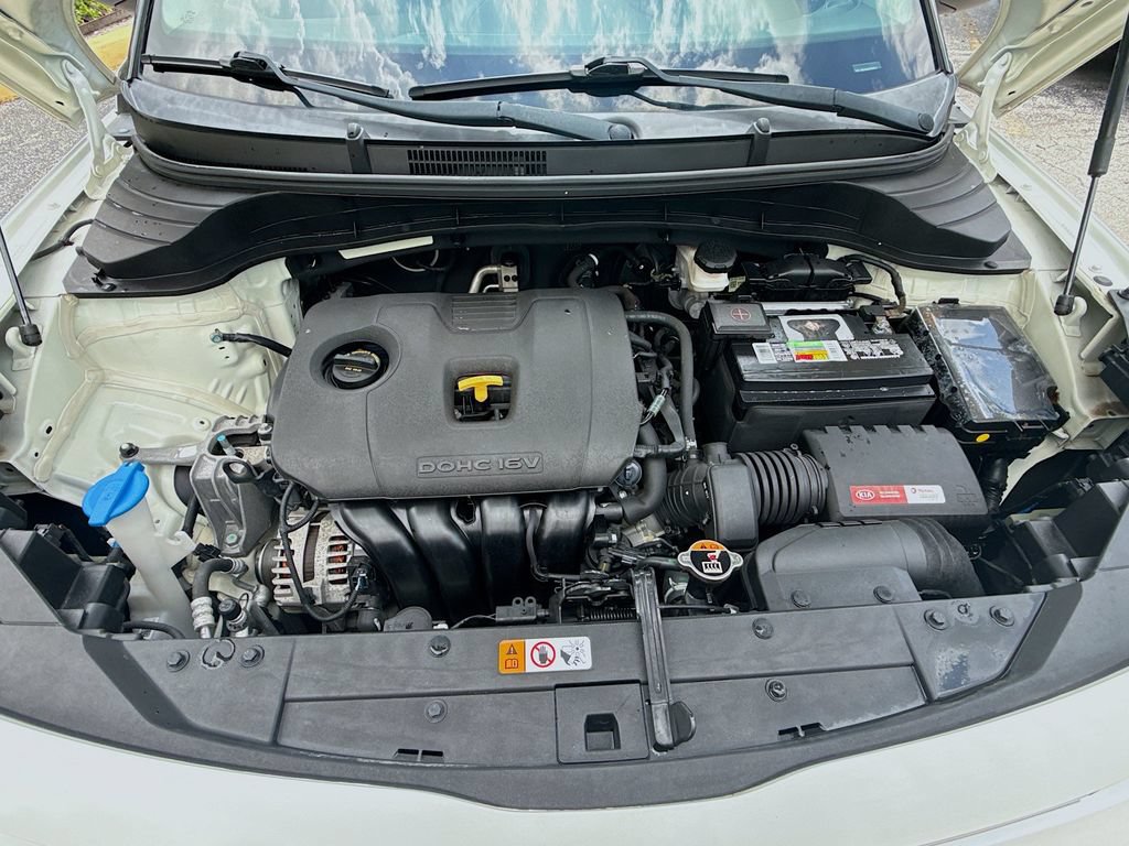 Used 2020 Kia Soul LX FWD image 27