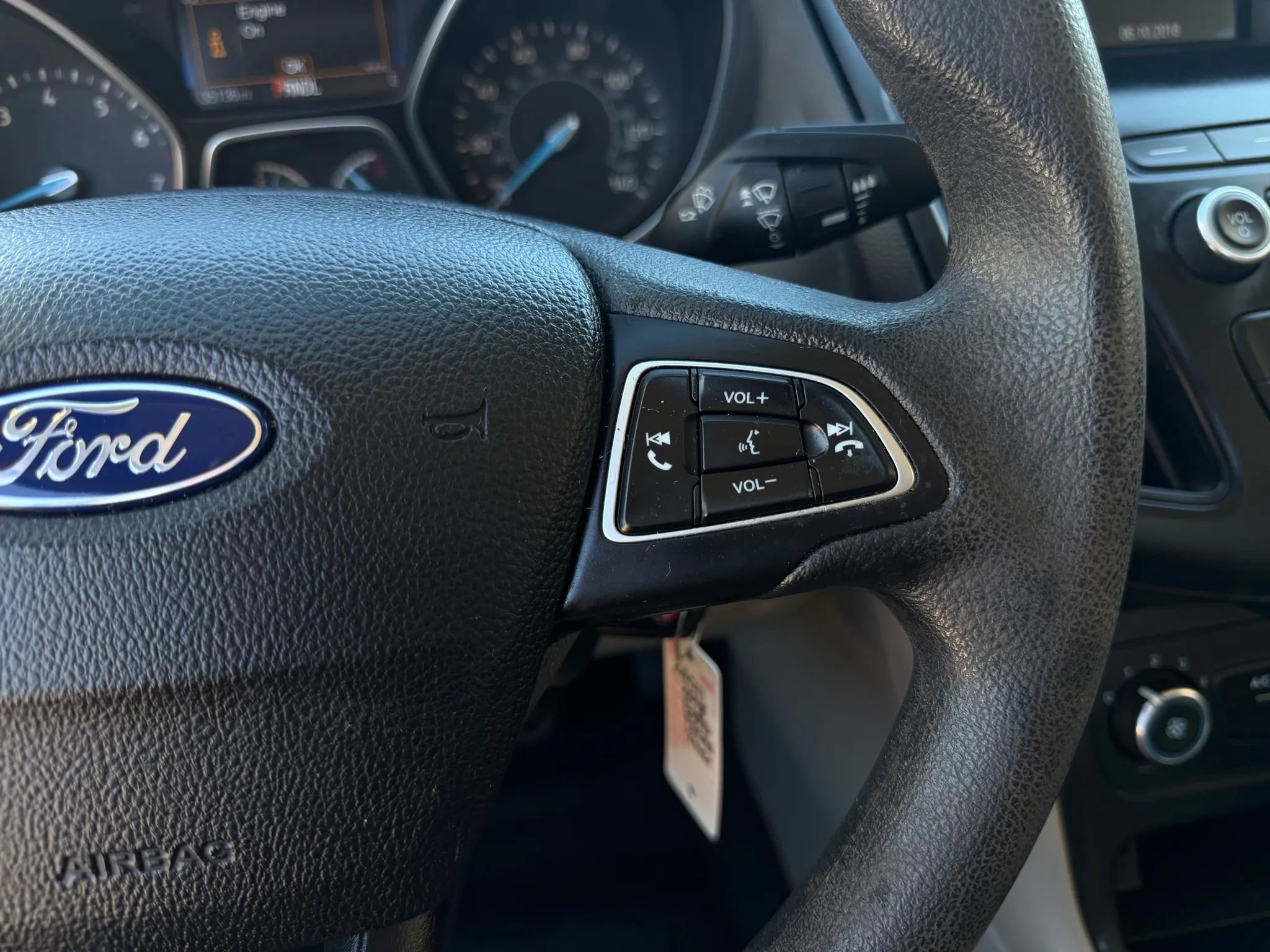 Used 2018 Ford Focus SE FWD image 17