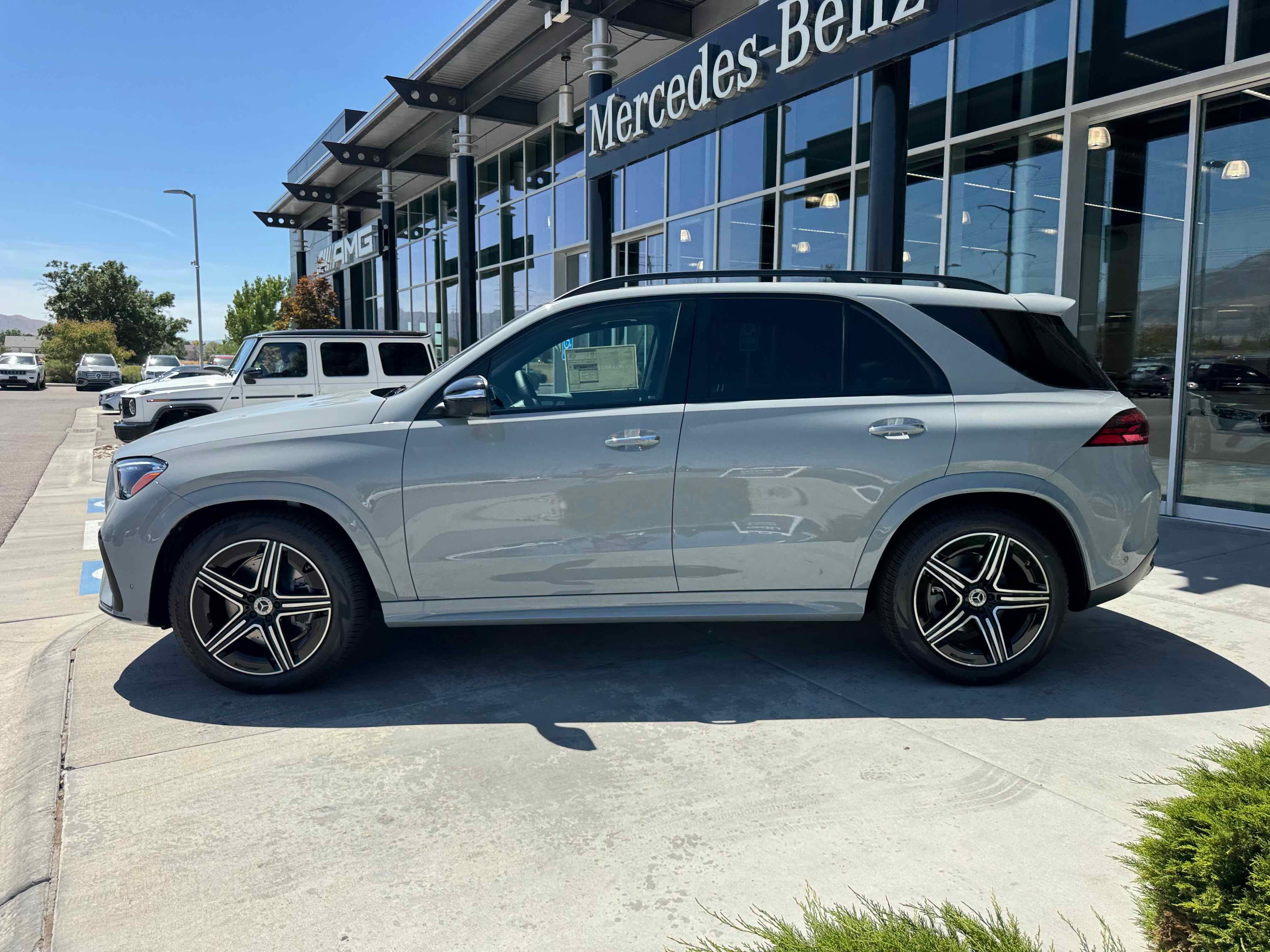 New 2025 Mercedes-Benz GLE 450 4MATIC image 3