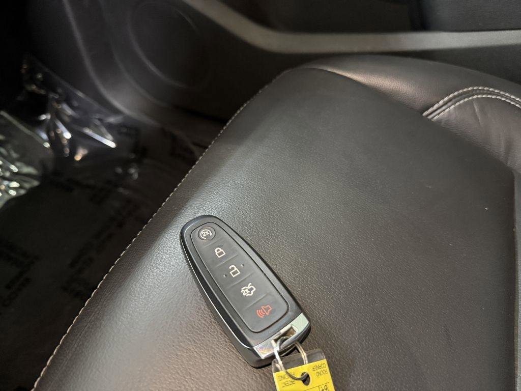 Used 2017 Ford Escape Titanium w/ Equipment Group 301A image 41