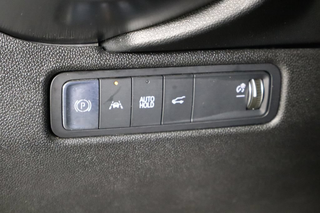 Used 2024 Chevrolet Equinox EV RS FWD image 22