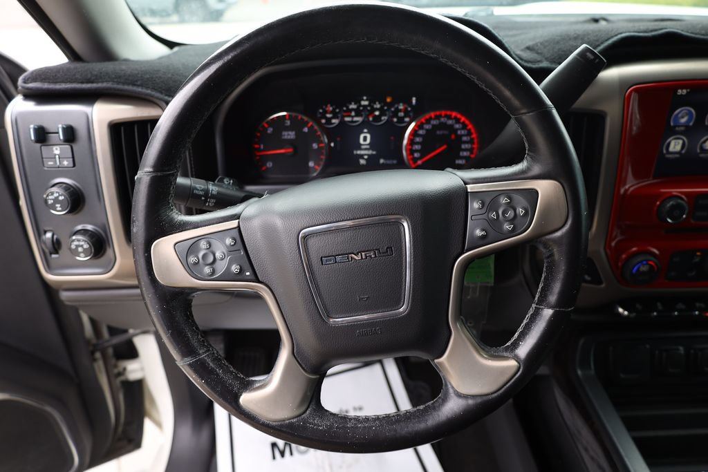 Used 2015 GMC Sierra 1500 Denali w/ Driver Alert Package AWD/4WD image 13