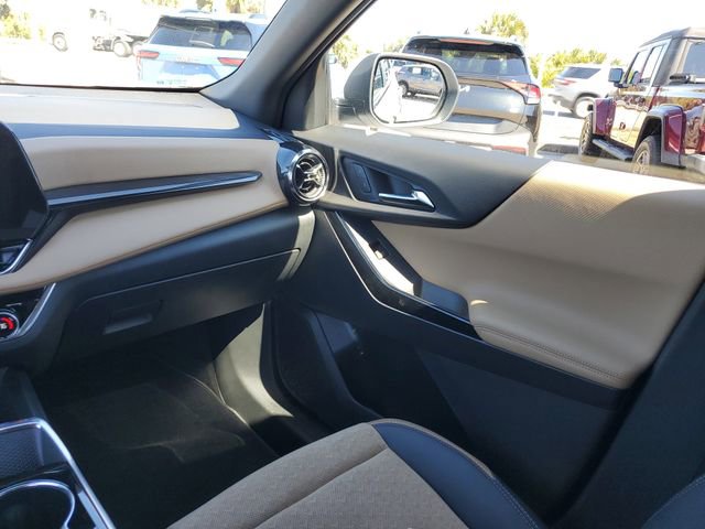 Used 2026 Chevrolet Equinox ACTIV image 8