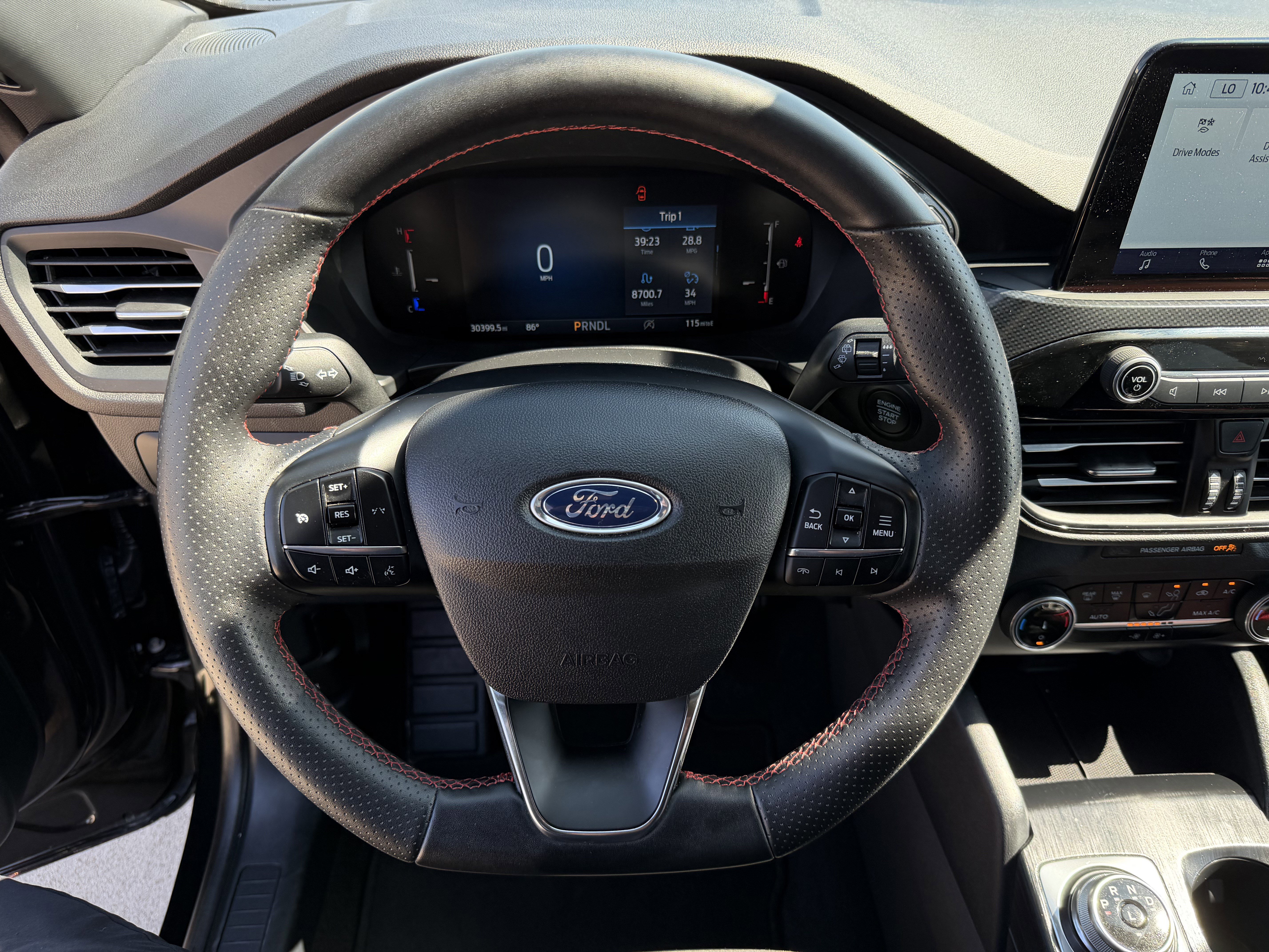 Certified 2025 Ford Escape ST-Line AWD/4WD image 18