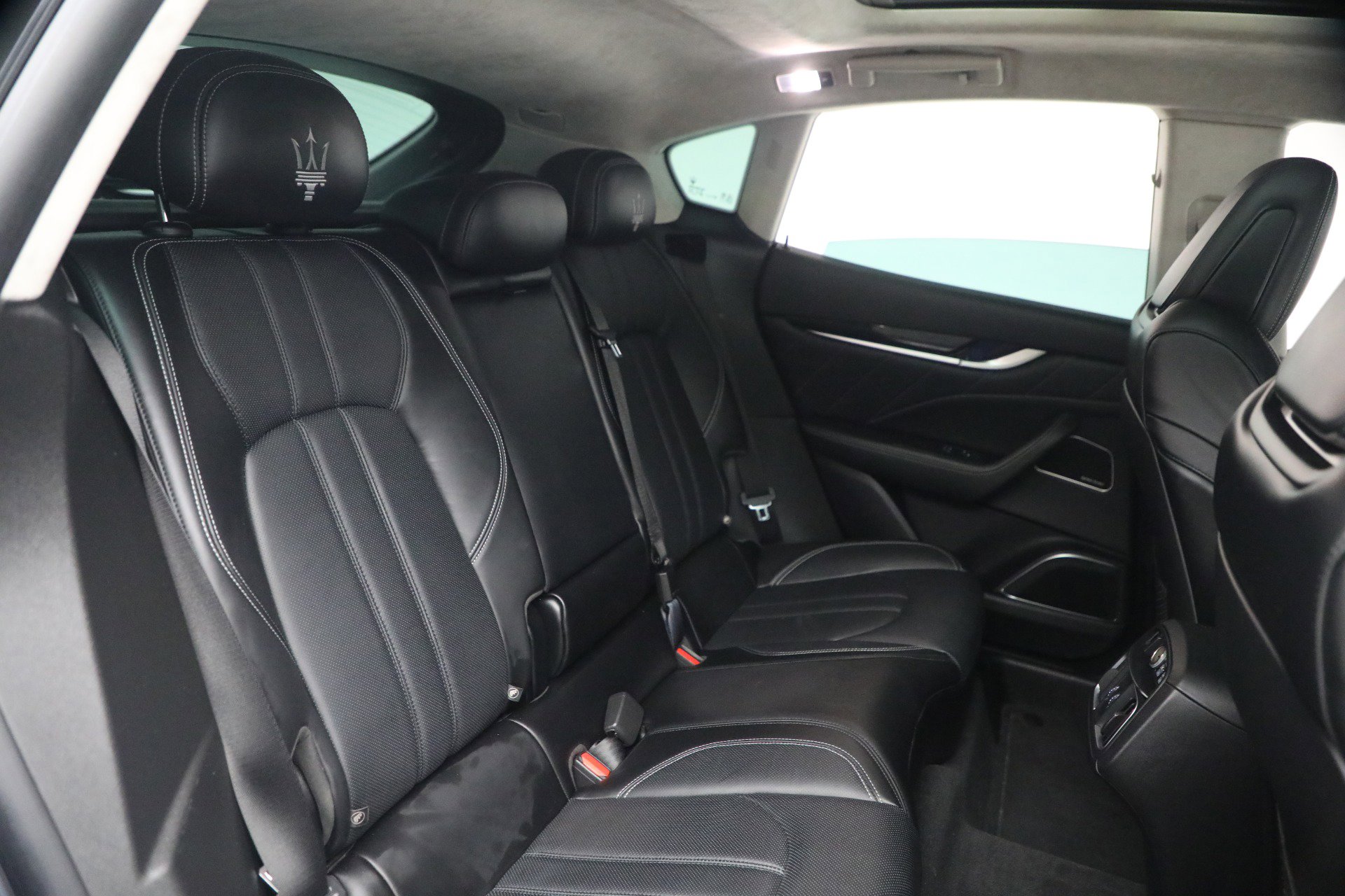 Certified 2022 Maserati Levante Modena AWD/4WD image 21