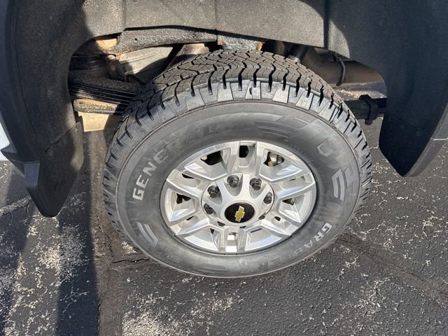 Used 2020 Chevrolet Silverado 2500 LT w/ All Star Edition image 6