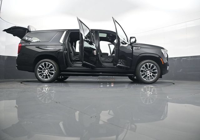 New 2026 GMC Yukon XL Denali w/ Denali Reserve Package AWD/4WD image 34