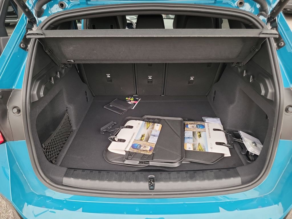 Certified 2025 BMW X1 xDrive28i w/ M Sport Package image 16