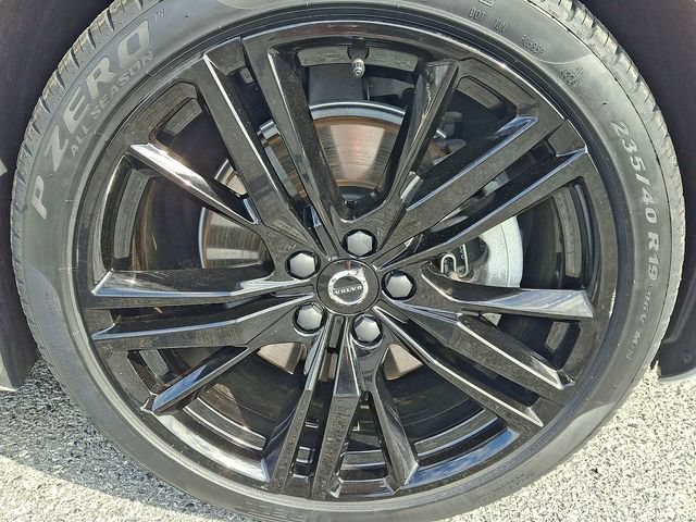 Certified 2024 Volvo S60 B5 Plus w/ Climate Package AWD/4WD image 8