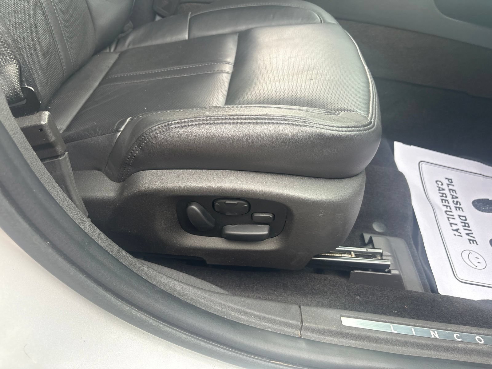 Used 2015 Lincoln MKS AWD w/ Equipment Group 101A image 21