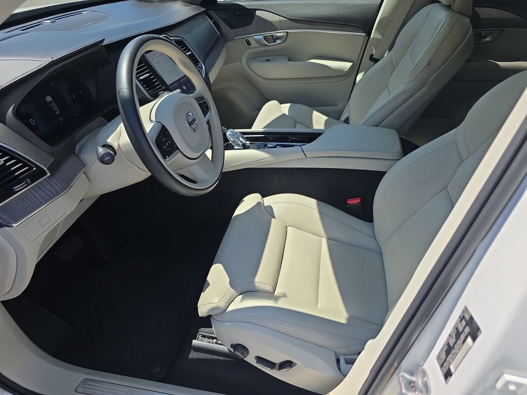 Certified 2024 Volvo XC90 B6 Ultimate AWD/4WD image 8