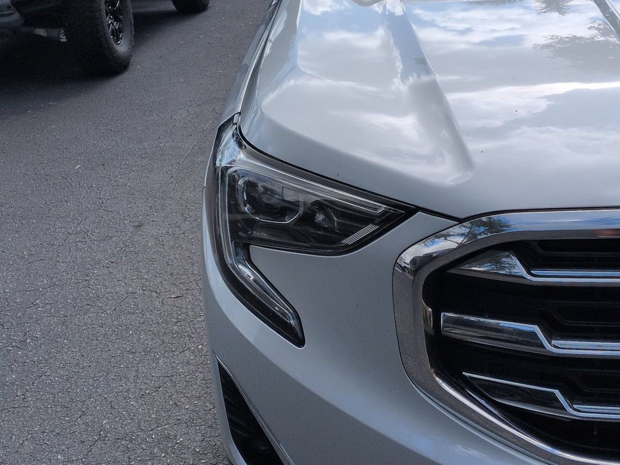 Used 2020 GMC Terrain SLT w/ Preferred Package FWD image 10