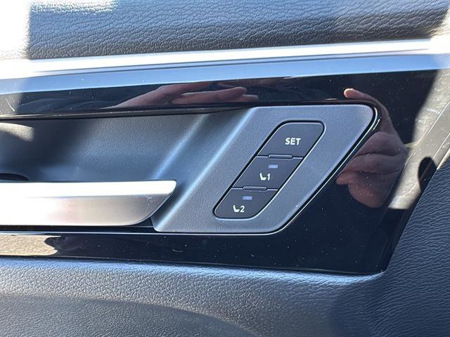 New 2025 Mitsubishi Outlander SEL image 19