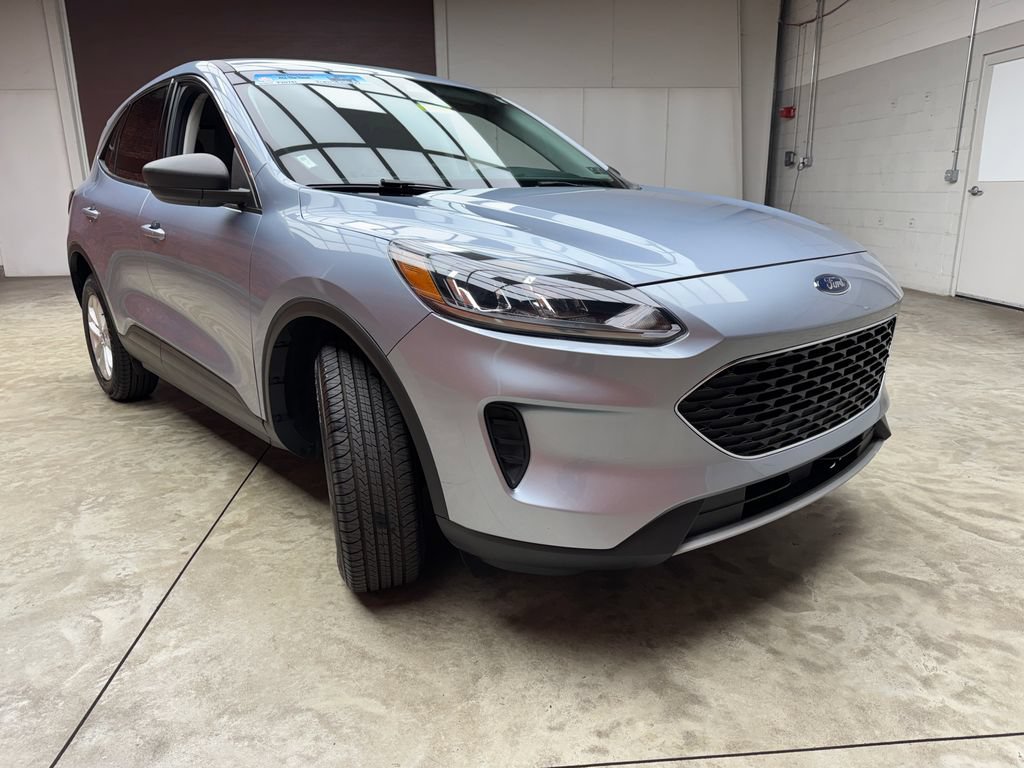 Used 2022 Ford Escape SE AWD/4WD image 5