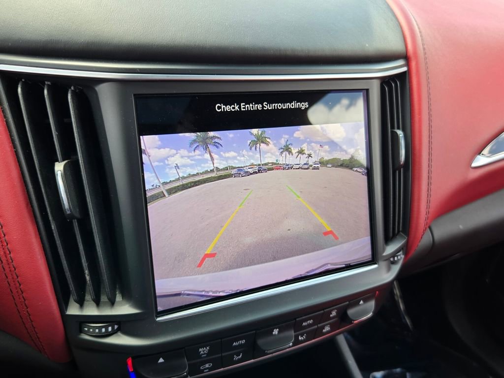 Used 2022 Maserati Levante Modena image 21