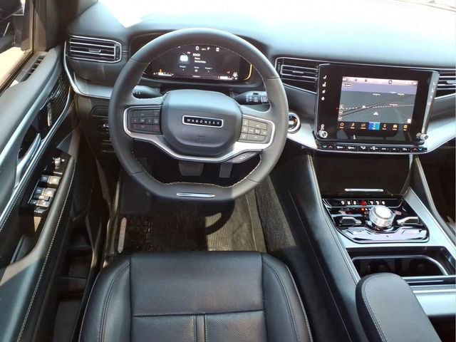 Used 2024 Jeep Wagoneer L Series II w/ Convenience Group I image 16