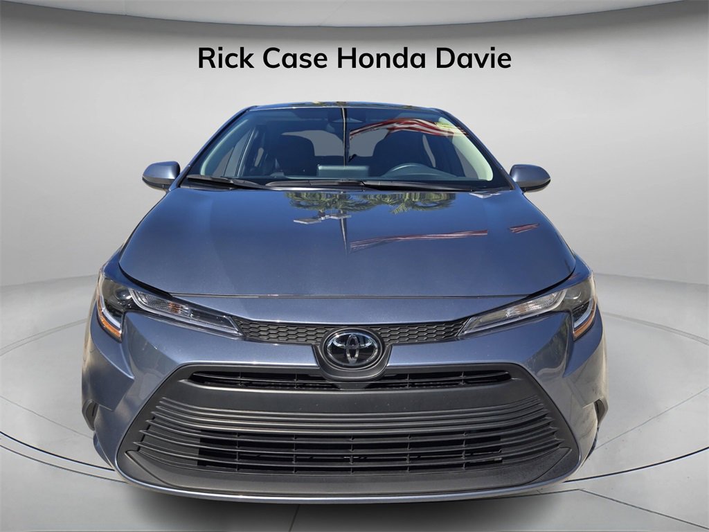 Used 2025 Toyota Corolla LE image 5