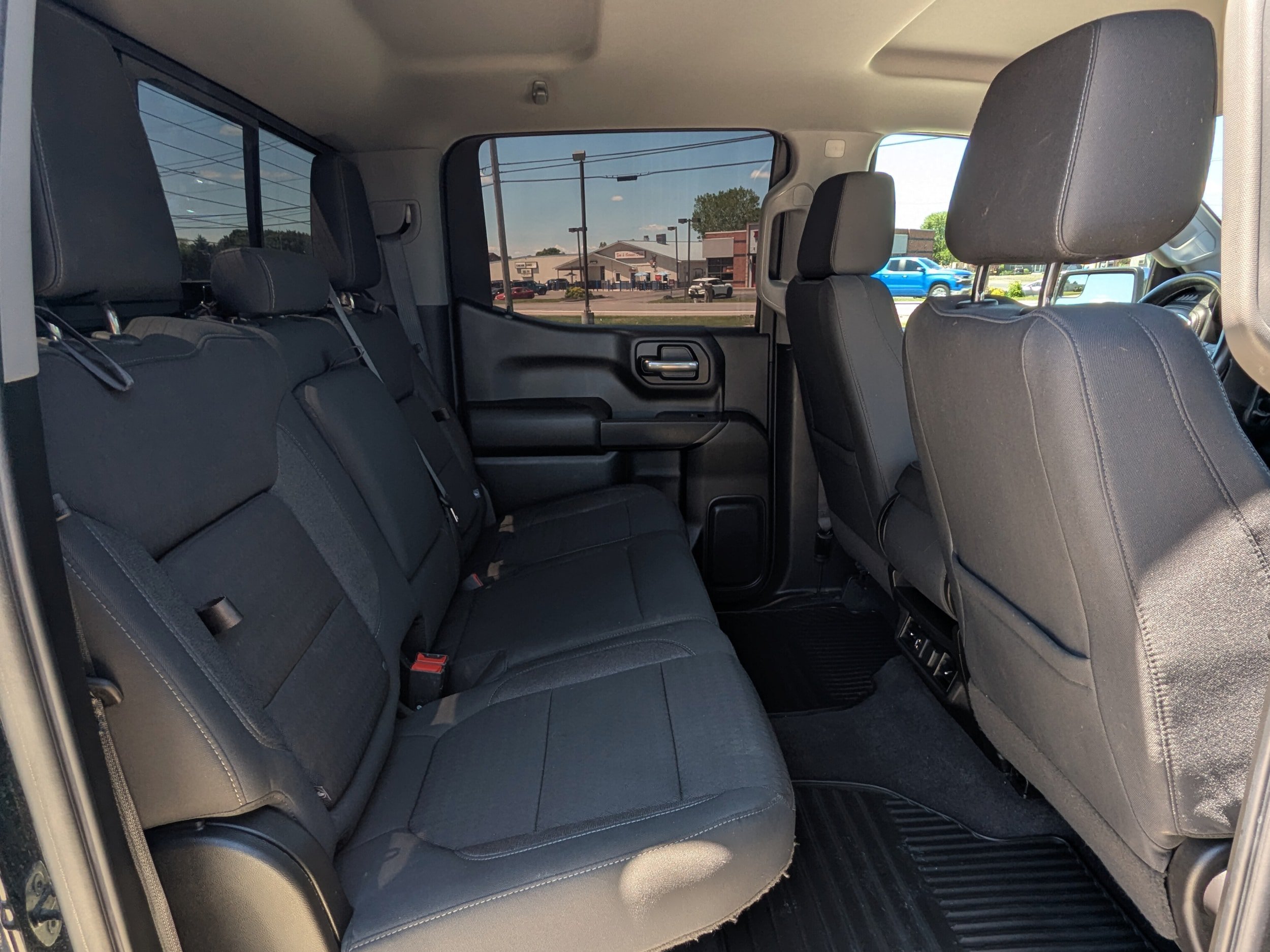 Used 2020 Chevrolet Silverado 1500 LT w/ All-Star Edition AWD/4WD image 10