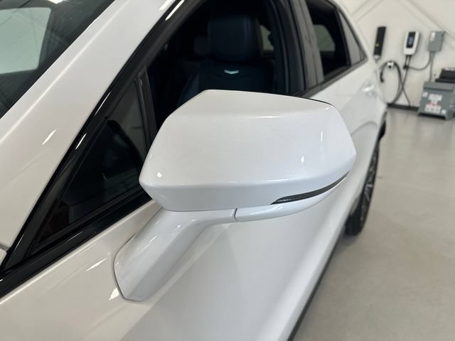 Certified 2024 Cadillac XT4 Sport AWD/4WD image 7