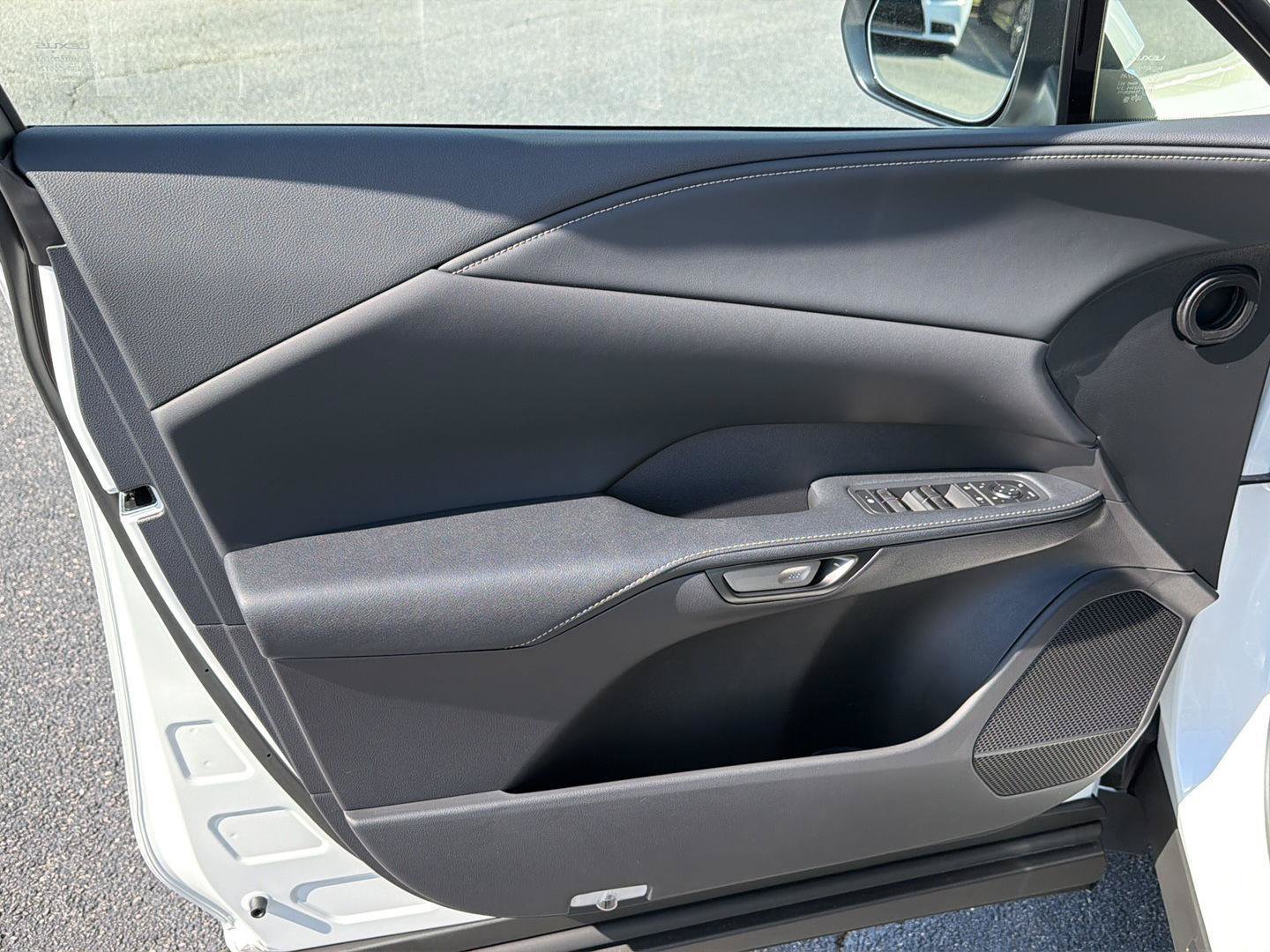 New 2026 Lexus RX 350 FWD image 16