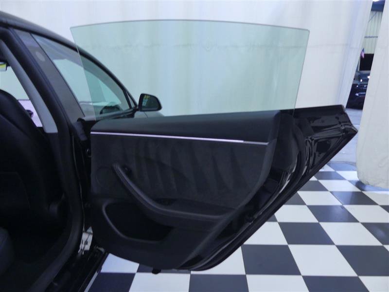 Used 2026 Tesla Model 3 AWD/4WD image 28