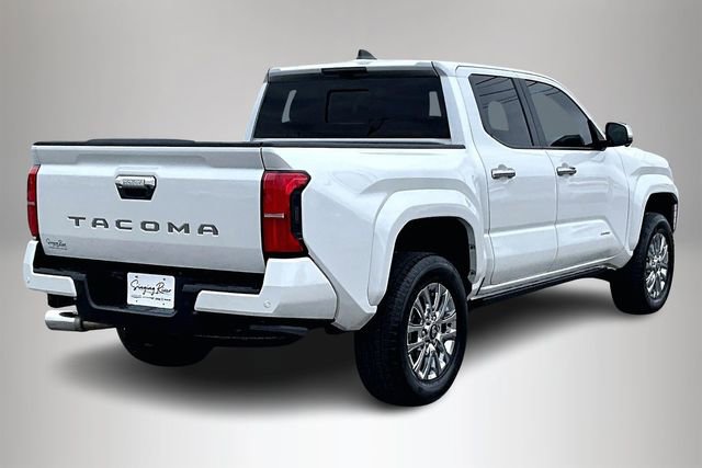 Used 2024 Toyota Tacoma Limited w/ Limited Package (LT) AWD/4WD image 5