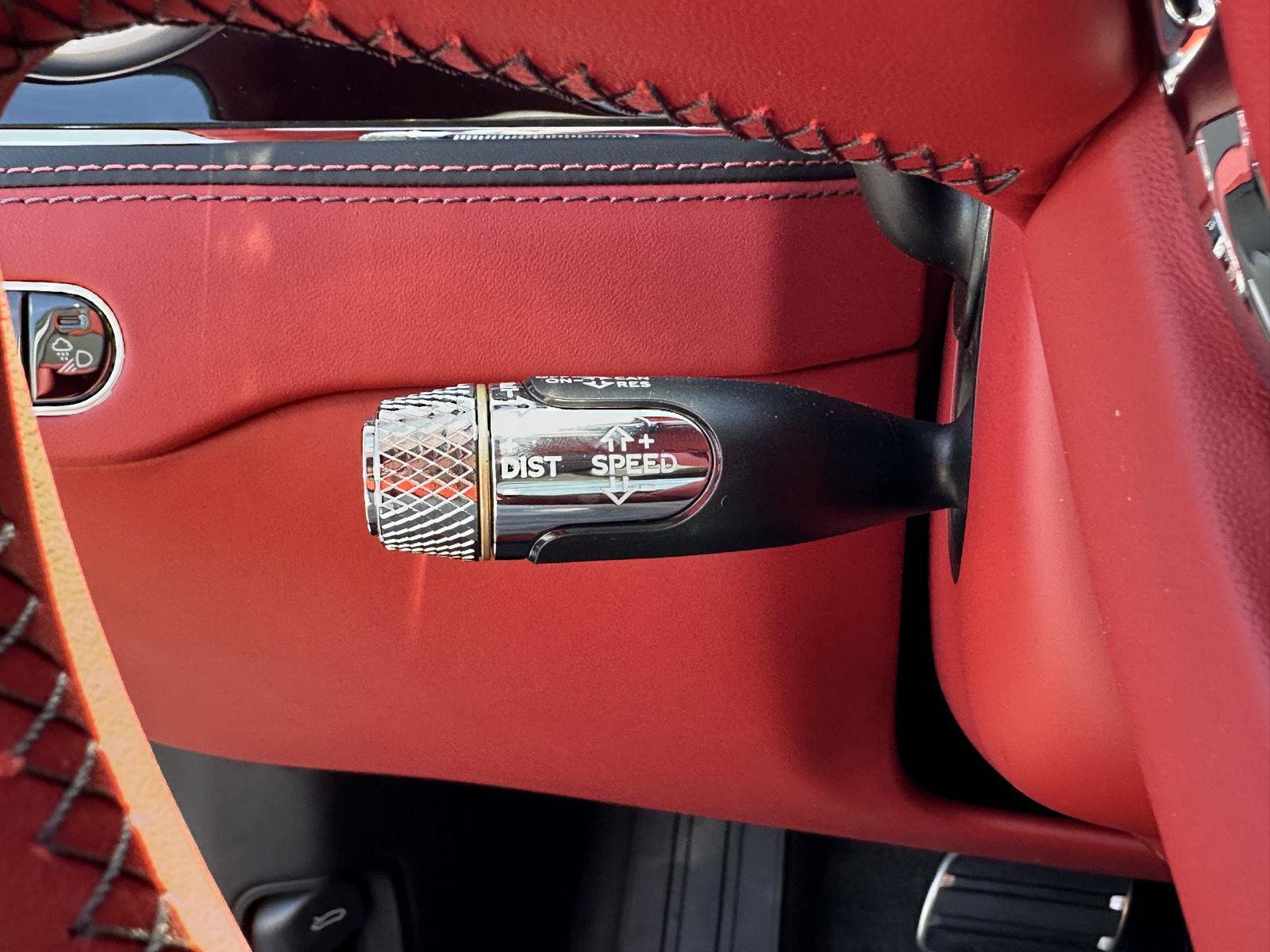 New 2026 Bentley Flying Spur V8 AWD/4WD image 33
