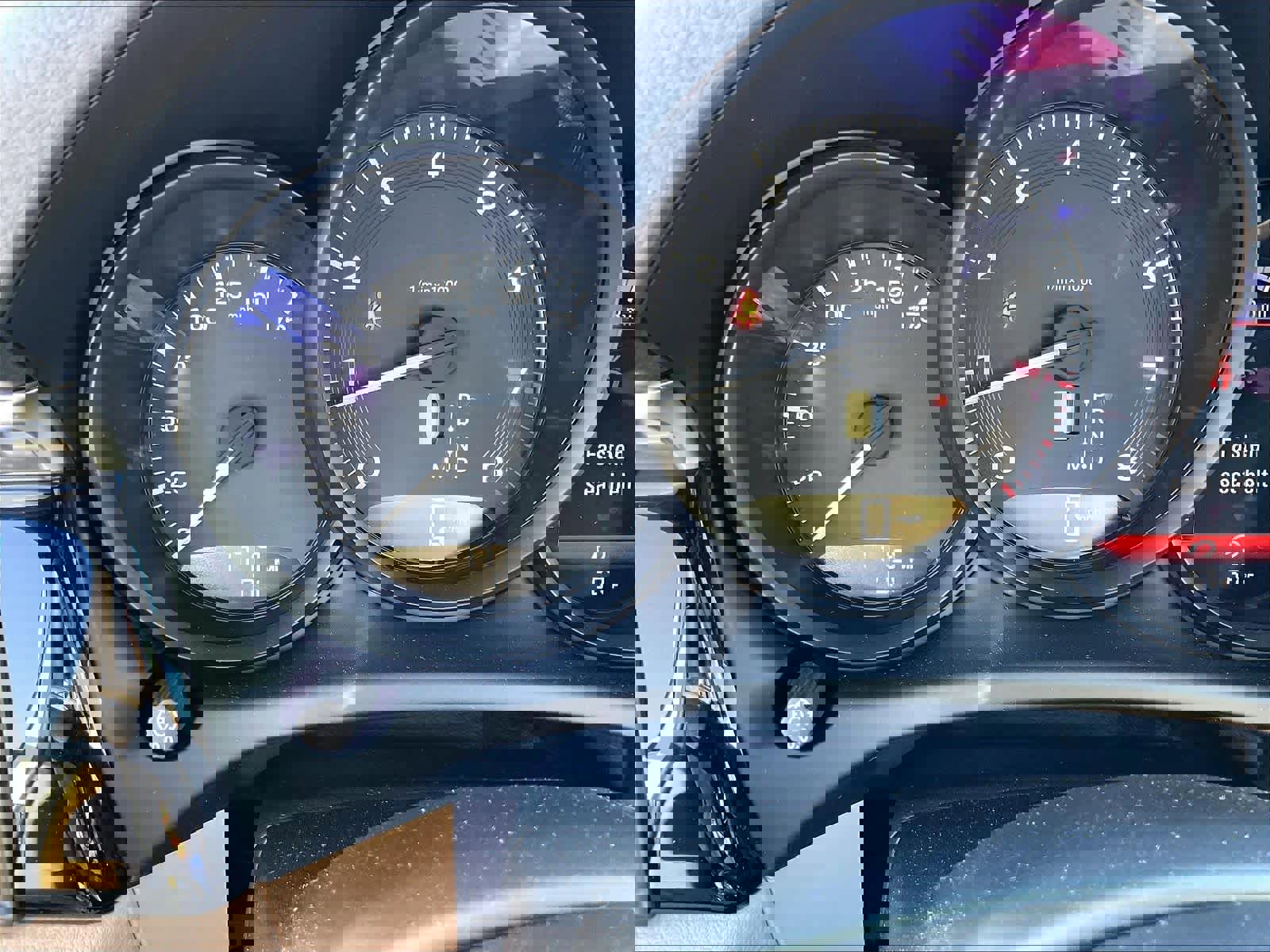 Used 2024 Porsche Macan image 22