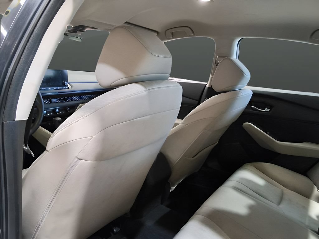 Used 2023 Honda Accord LX image 14