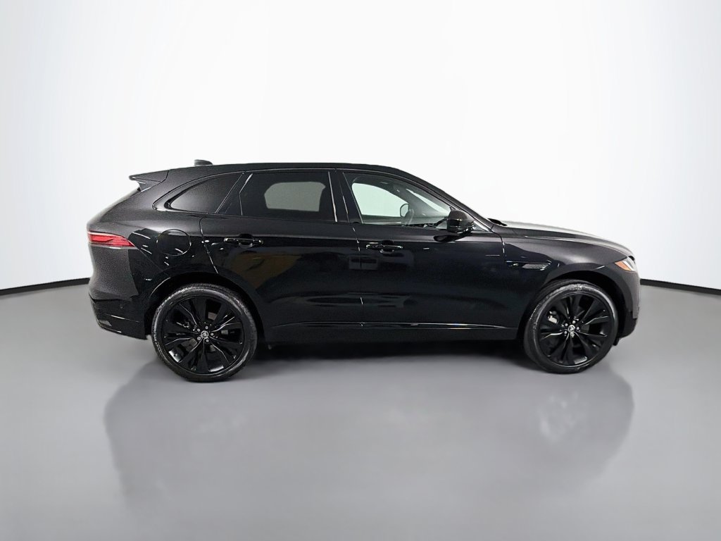 Used 2026 Jaguar F-PACE R-Dynamic S AWD/4WD image 4