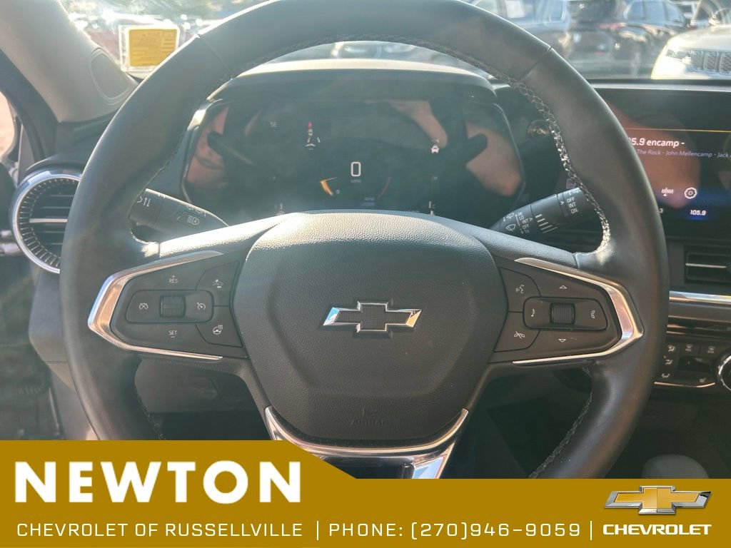 Used 2024 Chevrolet Trax ACTIV w/ Driver Confidence Package FWD image 12