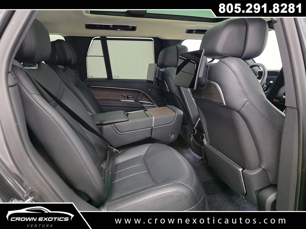 Used 2025 Land Rover Range Rover Autobiography AWD/4WD image 15