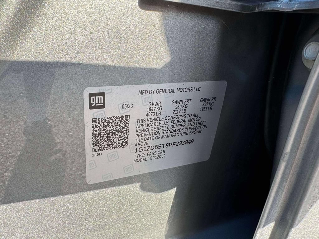 Used 2023 Chevrolet Malibu LT FWD image 13
