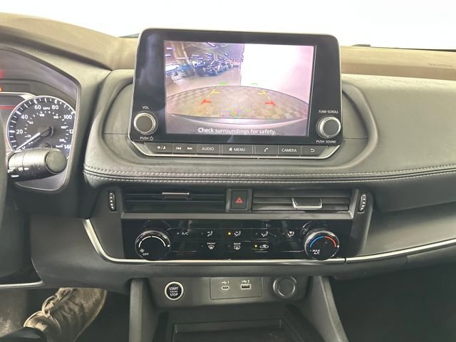 Used 2021 Nissan Rogue S image 22